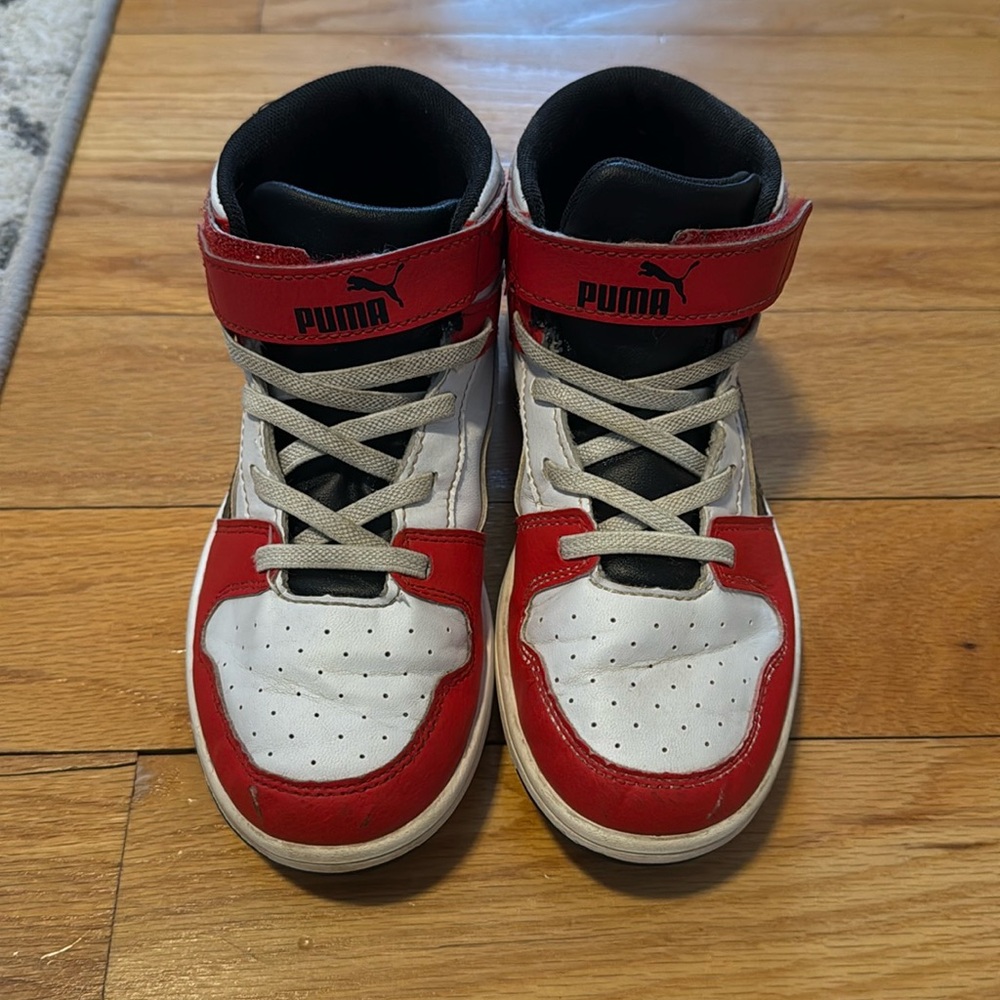 Kids high top sneakers, size 1.5 child